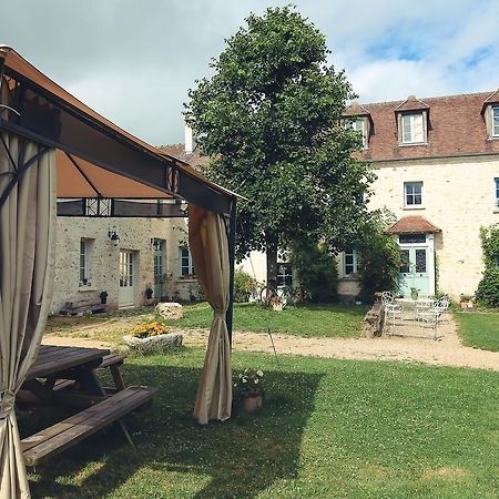 La Petite Ferme Bed & Breakfast Chérence Eksteriør bilde