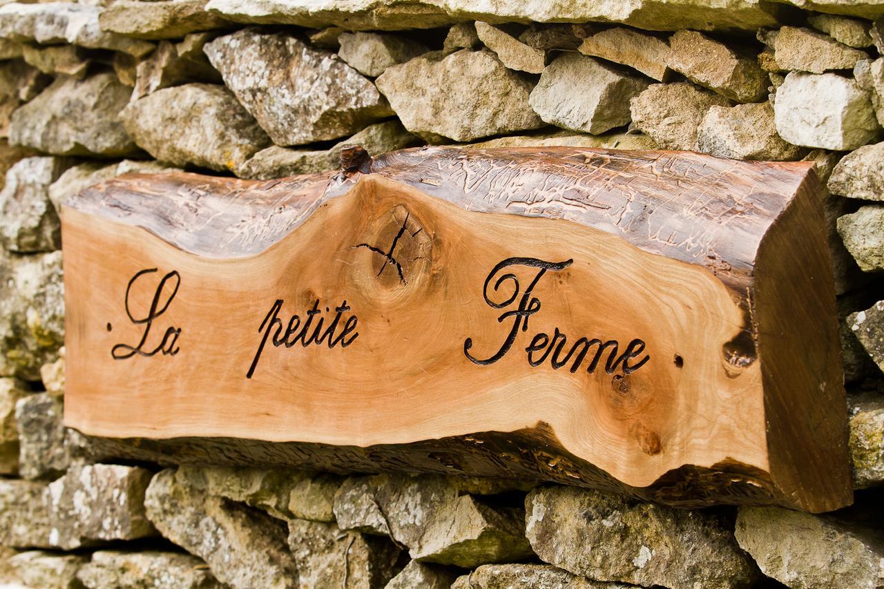La Petite Ferme Bed & Breakfast Chérence Eksteriør bilde